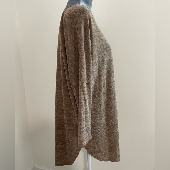 Brown Tunic Top sweater- Sz L - Picture 2 of 9